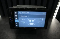 Pioneer DMH-G220BT ����