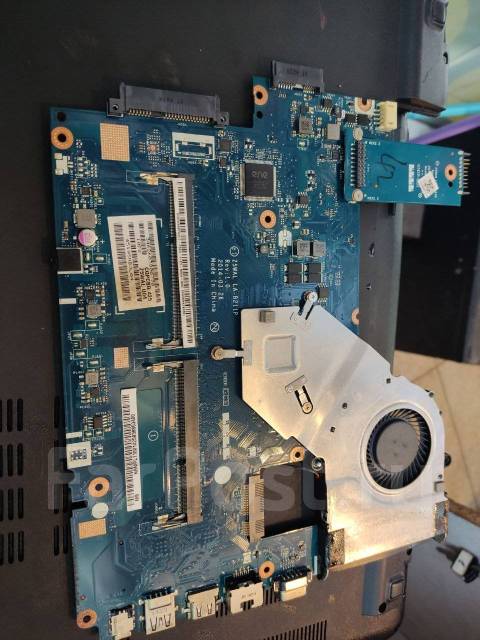 Материнская плата для ноутбука Acer e5-511, б/у, в наличии. Цена: 2 000 ...