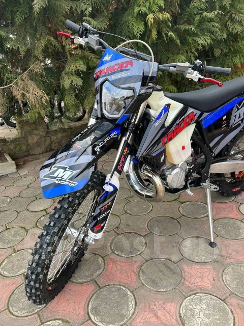 Tracer. 320����. ��., ��������, ��� ���, ��� �������. ��� ����� �� ������������ ����