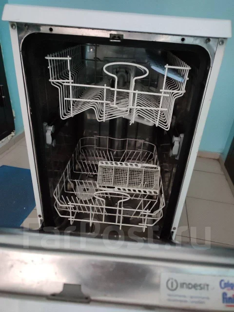 Indesit ����