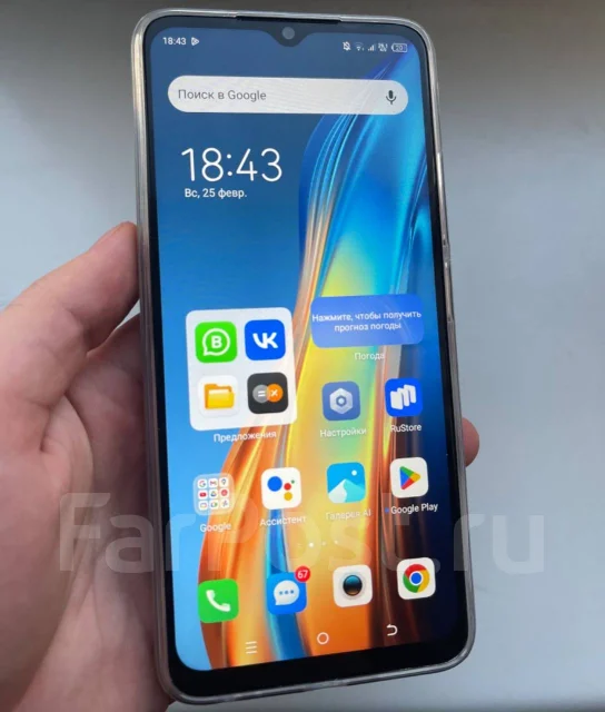 Tecno Spark Go 2023. �����, 64 ��, �����, 3G, 4G LTE, Dual-SIM ����