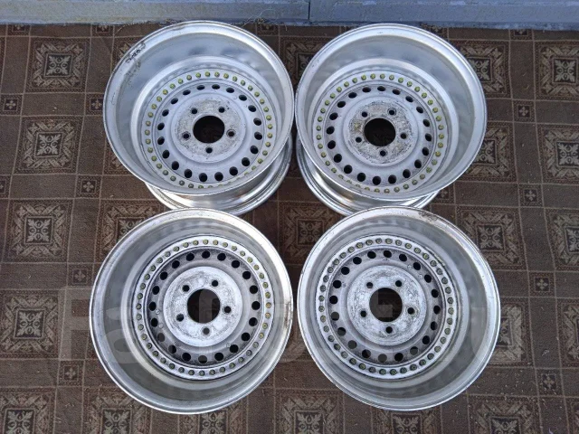Epsilon Campeao Do Mundo. 7.0/8.0x15", 5x114.3, ET19/9 ����
