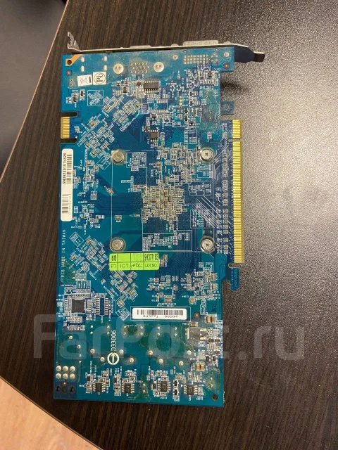 Quadro GV100 ����