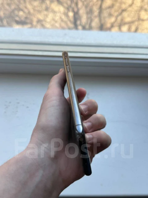 Apple iPhone Xs. �/�, 64 ��, ������, 4G LTE, NFC ����