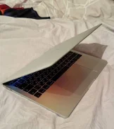 Apple MacBook Pro 13 2017 Mid. 13.3", 2,3����, ��� 8 ��, ���� 128���, WiFi: 1, Bluetooth: 1. ��� ����� �� ���������� ����