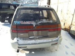 Mitsubishi Chariot. VENZIN ����
