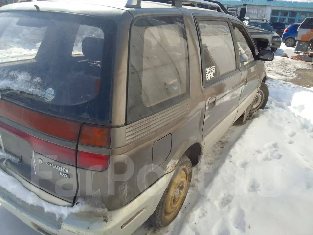 Mitsubishi Chariot. VENZIN ����