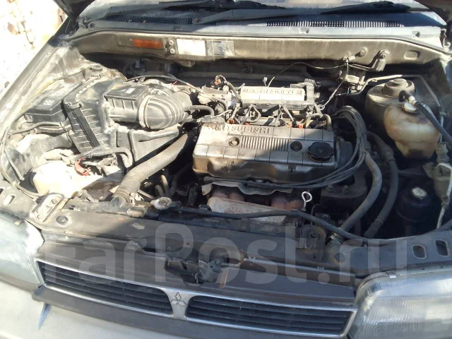 Mitsubishi Chariot. VENZIN ����