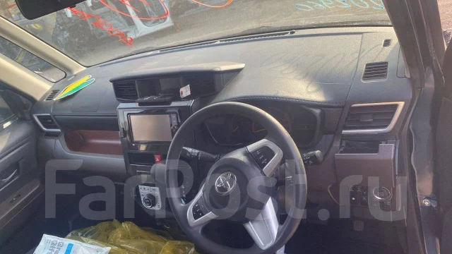 Toyota Roomy. M900A, 1KRFE ����