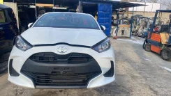 Toyota Yaris. KSP210, 1KR ����
