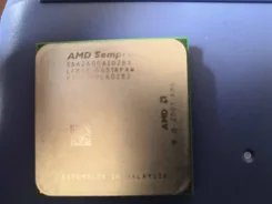 AMD Sempron ����