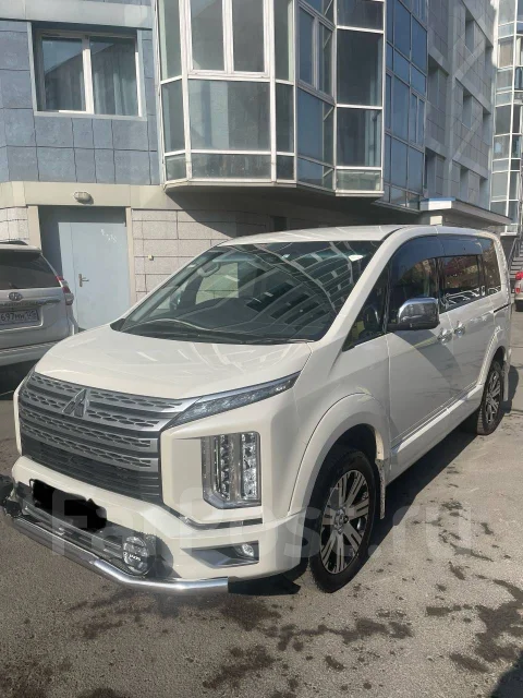 Mitsubishi Delica D:5. �������, 4wd, 2.3 (148��.�.), ������, 118 000����. �� ����