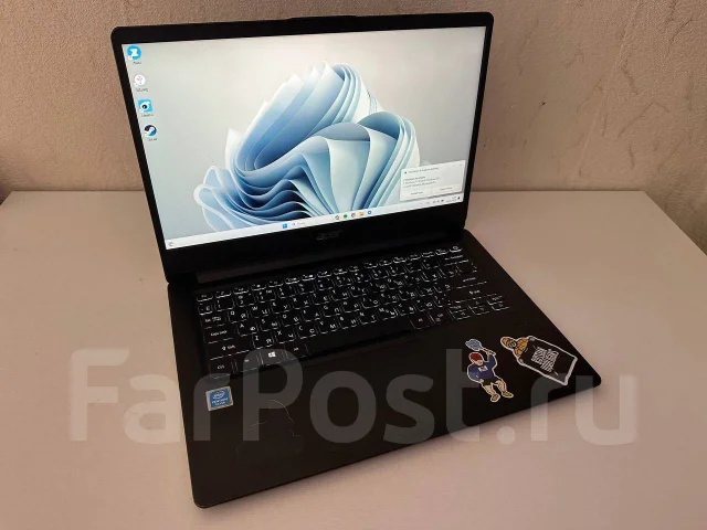 Acer Swift 1 SF114-32. 14", 1,1����, ��� 4 ��, ���� 128���, WiFi: 1, Bluetooth: 1, ����������� �� 12��. ����