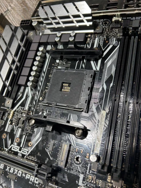 AMD X370 ����