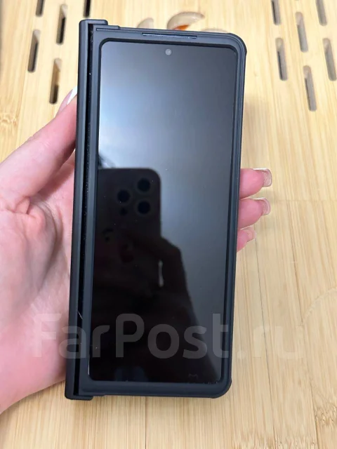 Samsung Galaxy Z Fold4. �/�, 256 �� ����