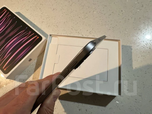 Apple iPad Pro 11 2022. 11 ������, ������ 256 �� ����