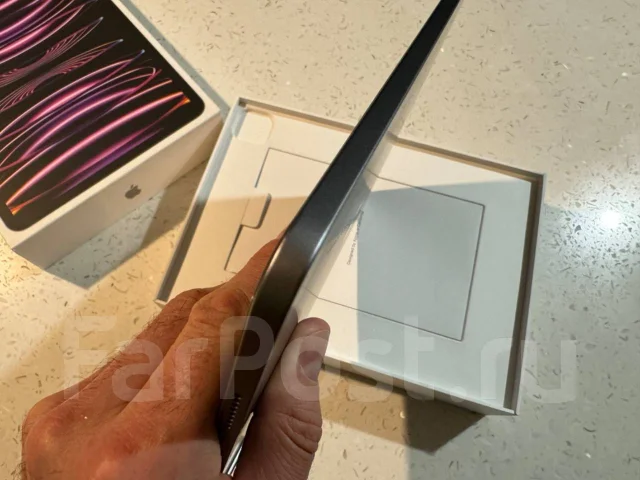 Apple iPad Pro 11 2022. 11 ������, ������ 256 �� ����