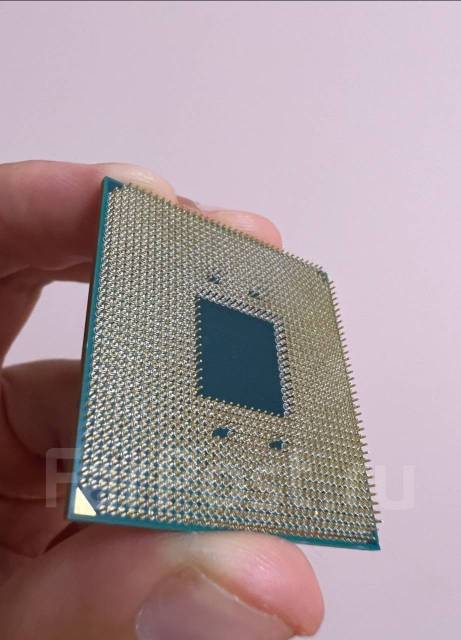 AMD Ryzen 7 5800X3D ����