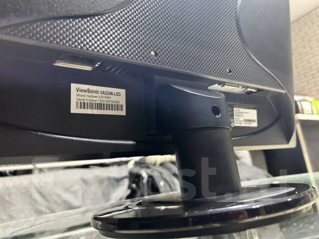 ViewSonic. 22" ����