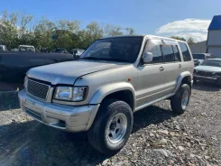 Isuzu Bighorn. UBS26, 6VE1 ����