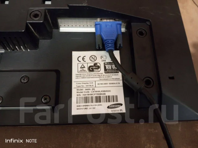 Samsung. 19", ���������� �� (LCD, LED, QLED) ����