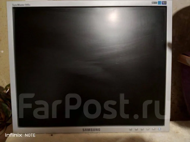 Samsung. 19", ���������� �� (LCD, LED, QLED) ����