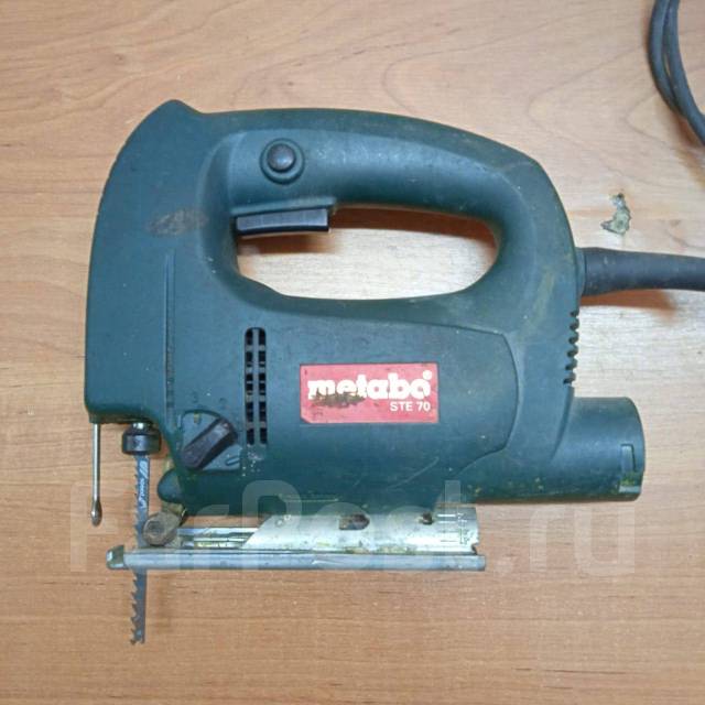 Продам электрический лобзик, б/у, в наличии. Цена: 3 500₽ в Уссурийске