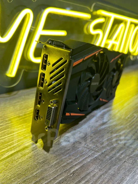 Radeon RX 570 ����