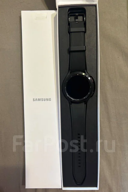 Samsung Galaxy Watch4 Classic ����