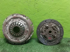 ��������� �������� Mazda 3 (BK) ����