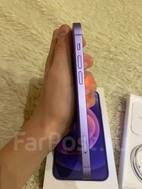 Apple iPhone 12. �/�, 64 ��, ����������, 3G, 4G LTE ����