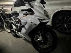 MV Agusta. 675����. ��., ��������, ���������, ������ �� �� ����
