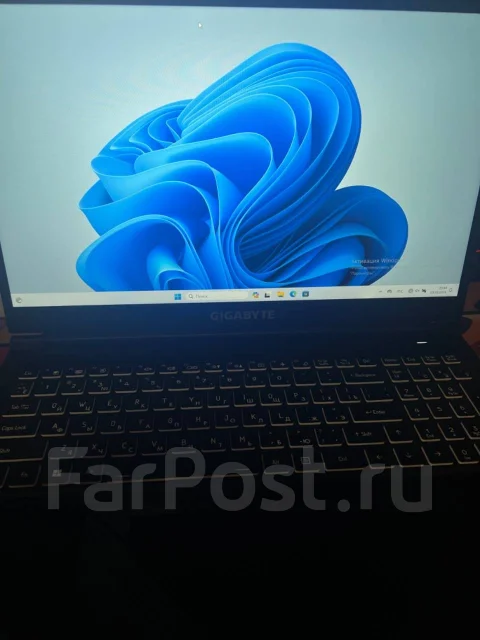 Gigabyte G5. 15.6", 2,5����, ��� 16 ��, ���� 500���, WiFi: 1, Bluetooth: 1 ����