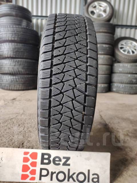 Bridgestone Blizzak DM-V2, 215/70 R16, 16", 1 шт, 215 мм, 70 % ...