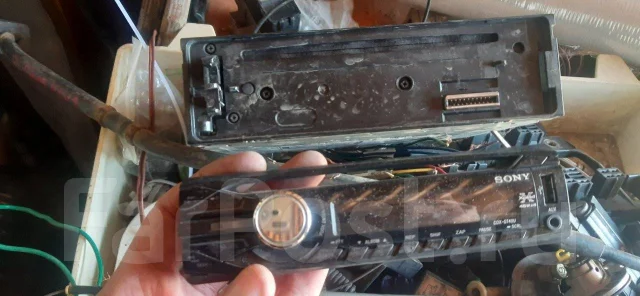 Sony CDX-GT40U. ��� ����� �� ������������ ����