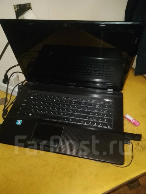 Asus K73TK. WiFi: 1, Bluetooth: 1 ����