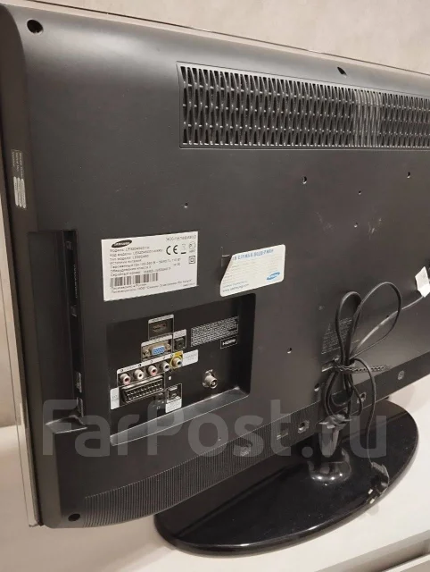Samsung LE32D450G1W. LCD (��) ����