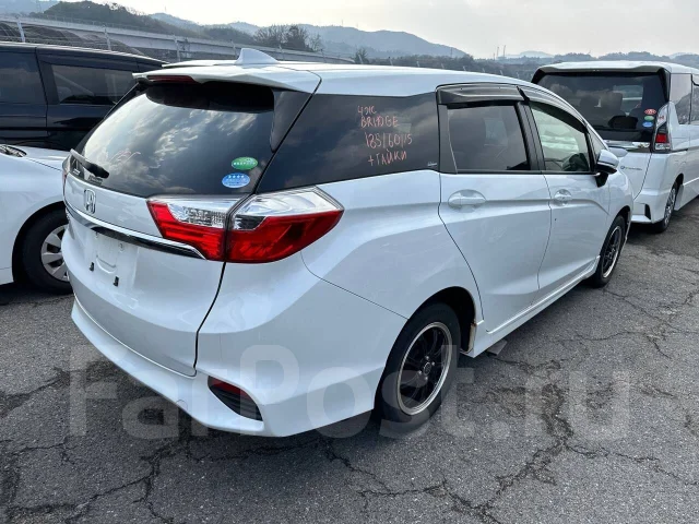 Honda Shuttle. GK9, L15B ����