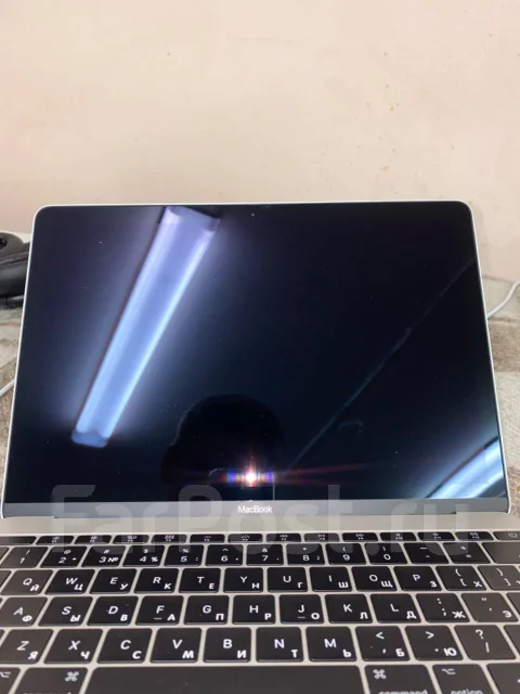 Apple MacBook 12. 12", ��� 8 ��, ���� 256���, WiFi: 1, Bluetooth: 1, ����������� �� 5��. ����