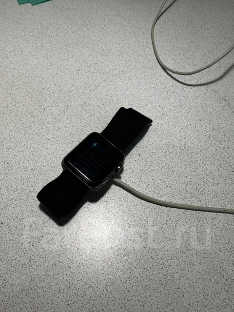 Apple Watch Series 3. GPS ����