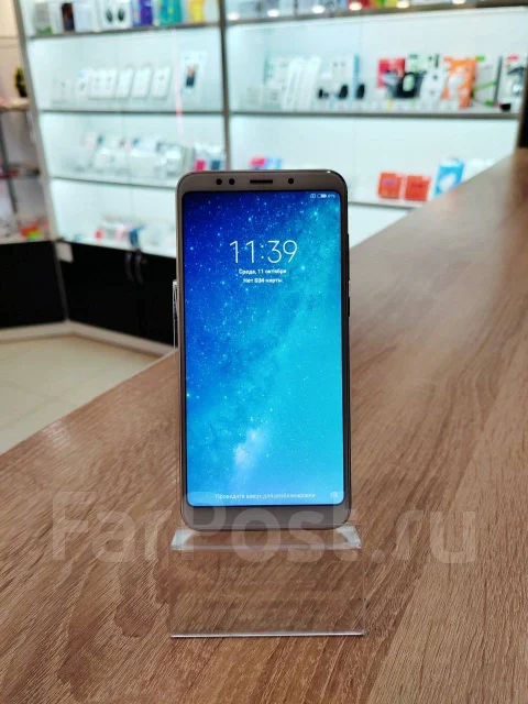 Xiaomi Redmi 5 Plus. �/�, 64 ��, �������, 3G, 4G LTE ����