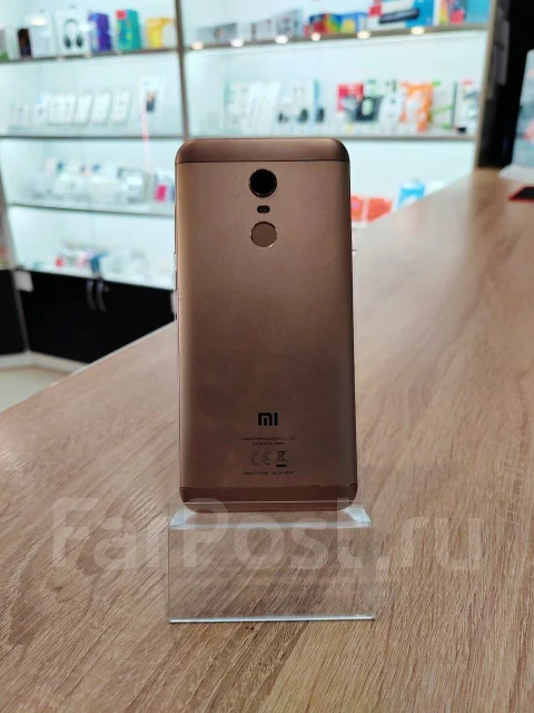 Xiaomi Redmi 5 Plus. �/�, 64 ��, �������, 3G, 4G LTE ����