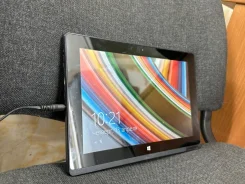 Acer. WiFi: 1, Bluetooth: 1 ����