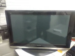Panasonic Viera TH-R42PV700. LCD (��) ����