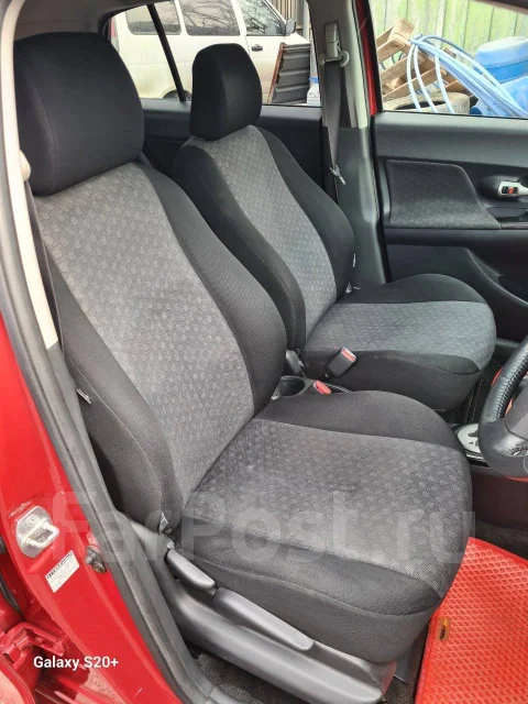 Toyota ist. ��������, ��������, 1.5 (109��.�.), ������, 108 000����. �� ����