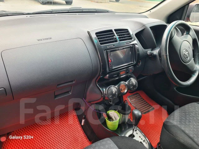Toyota ist. ��������, ��������, 1.5 (109��.�.), ������, 108 000����. �� ����