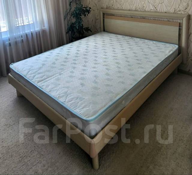 Продам кровать, двуспальная, матрас в комплекте, 1 600,0 см, 2 000,0 см ...