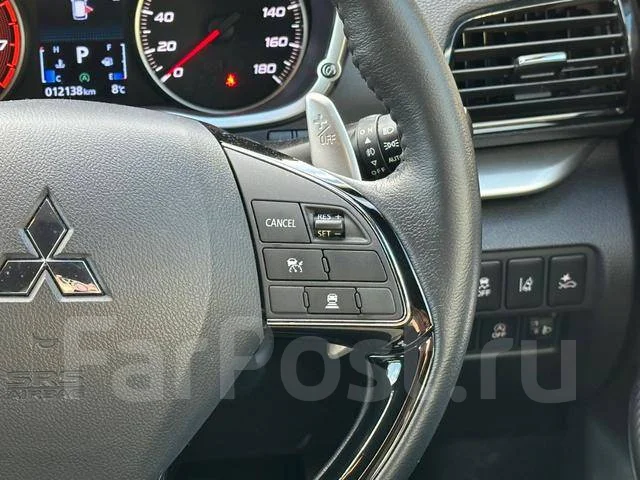 Mitsubishi Eclipse Cross. ��������, 4wd, 1.5 (150��.�.), ������, 41 000����. ��, �/�. ��� ����� �� ������������ ����