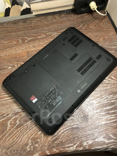 HP Pavilion 15. 15", ��� 4 ��, WiFi: 1, Bluetooth: 1, ����������� �� 1��. ����