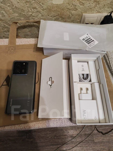 Xiaomi 13T. �����, 256 ��, ������, 4G LTE, 5G, Dual-SIM, ����������, NFC ����